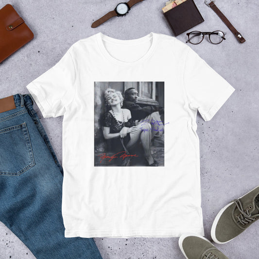 Marilyn Monroe and Tupac Unisex t-shirt